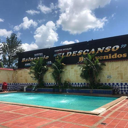 Hotel Y Balneario El Descanso Villavicencio Dış mekan fotoğraf